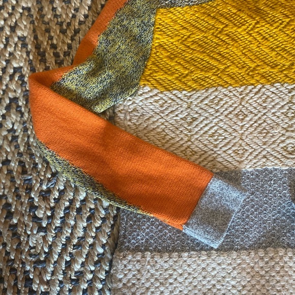 Change of the moon sweater (Anthropology) - Picture 4 of 8